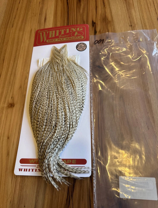 Whiting Farms Bronze Grade Fly Tying Cape : Unique Grizzly Variant 009