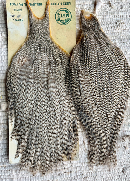 Metz Grade #2 Capes Two Grizzly Set 836-SH-E-L