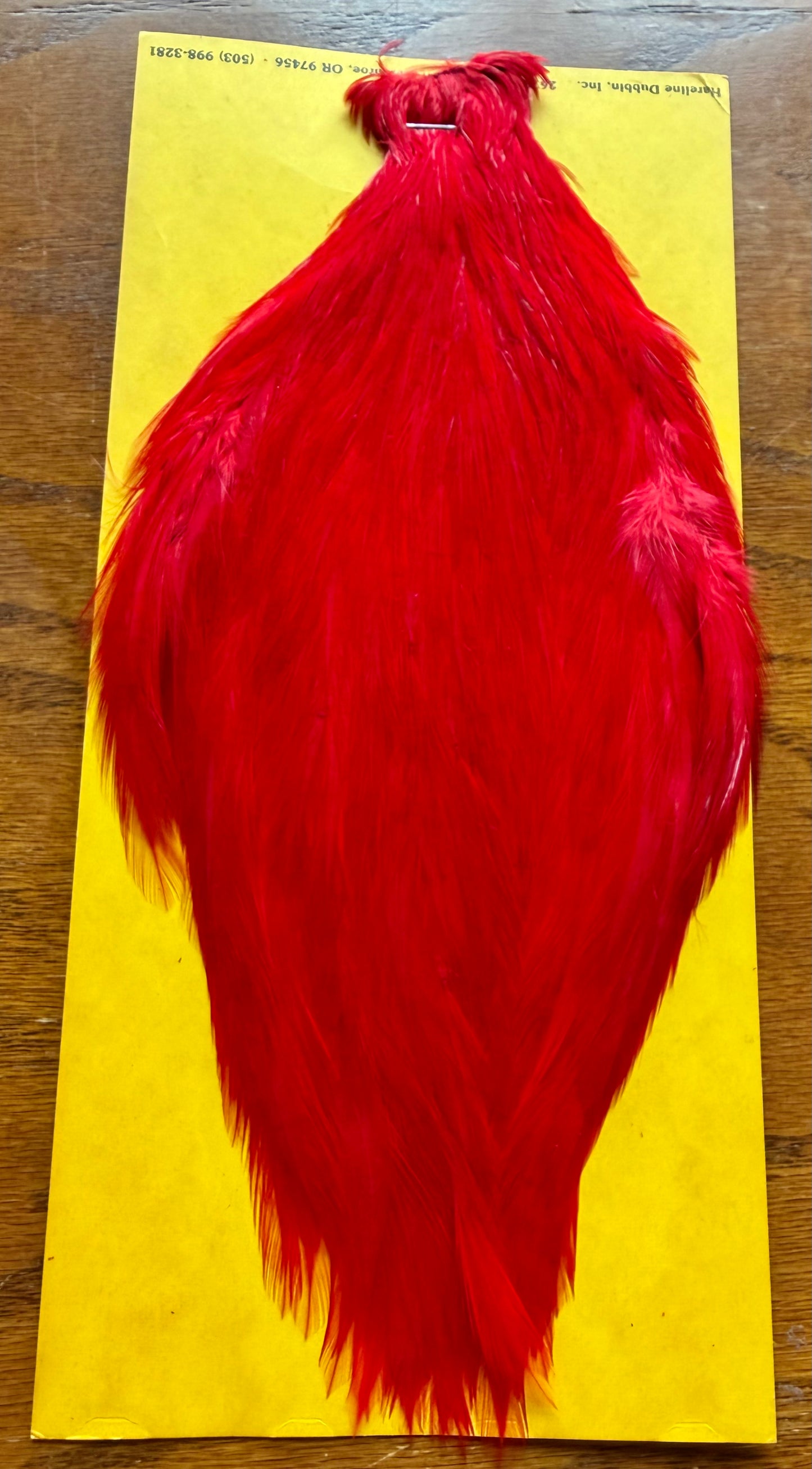 Hareline Dubbin Cape Dark Pink/Red 464-SH-E-L