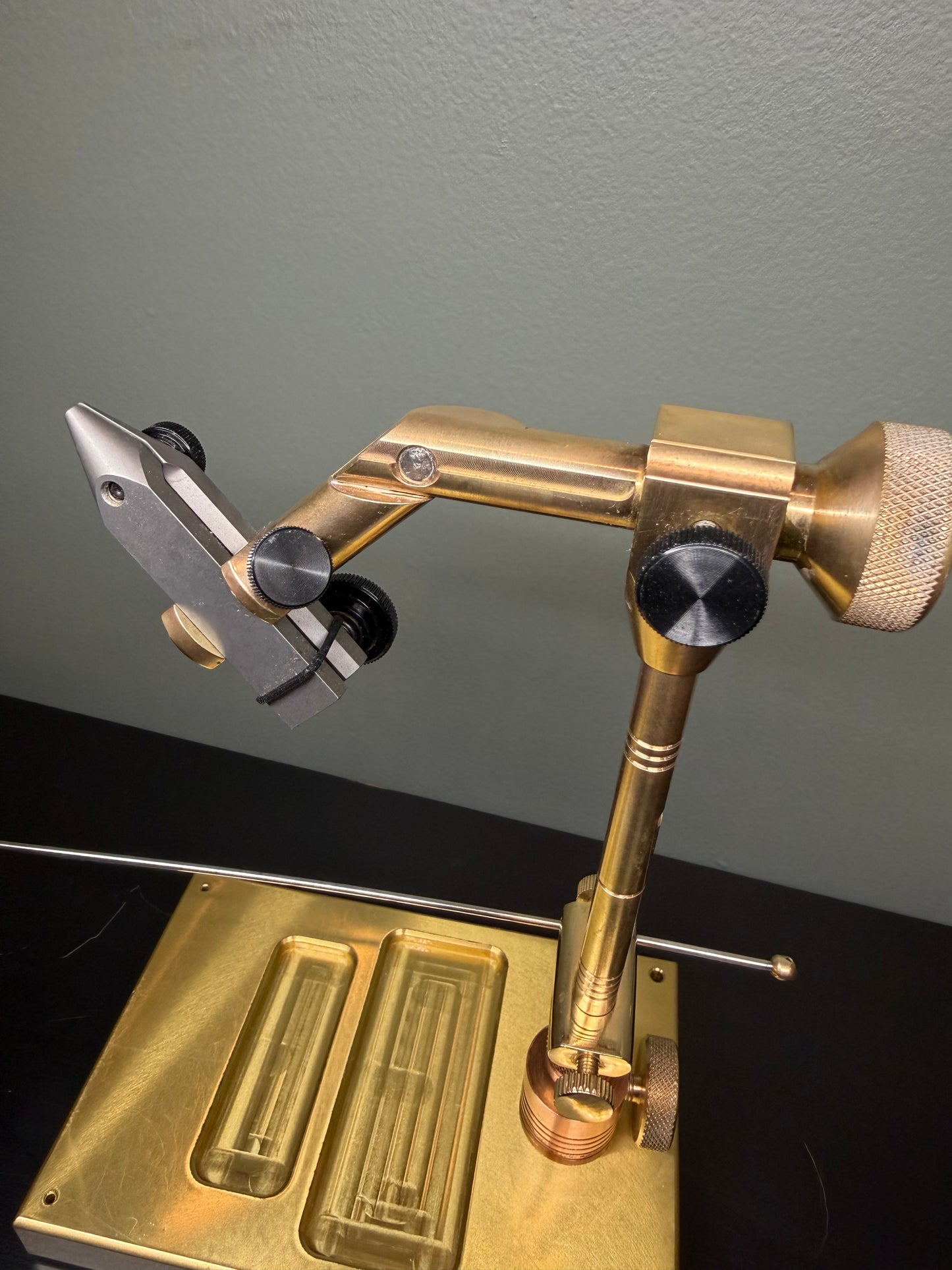 Abel “First Run 1998” Fly Tying Vise – Signed by Steve Abel