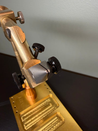 Abel  Fly Tying Vise